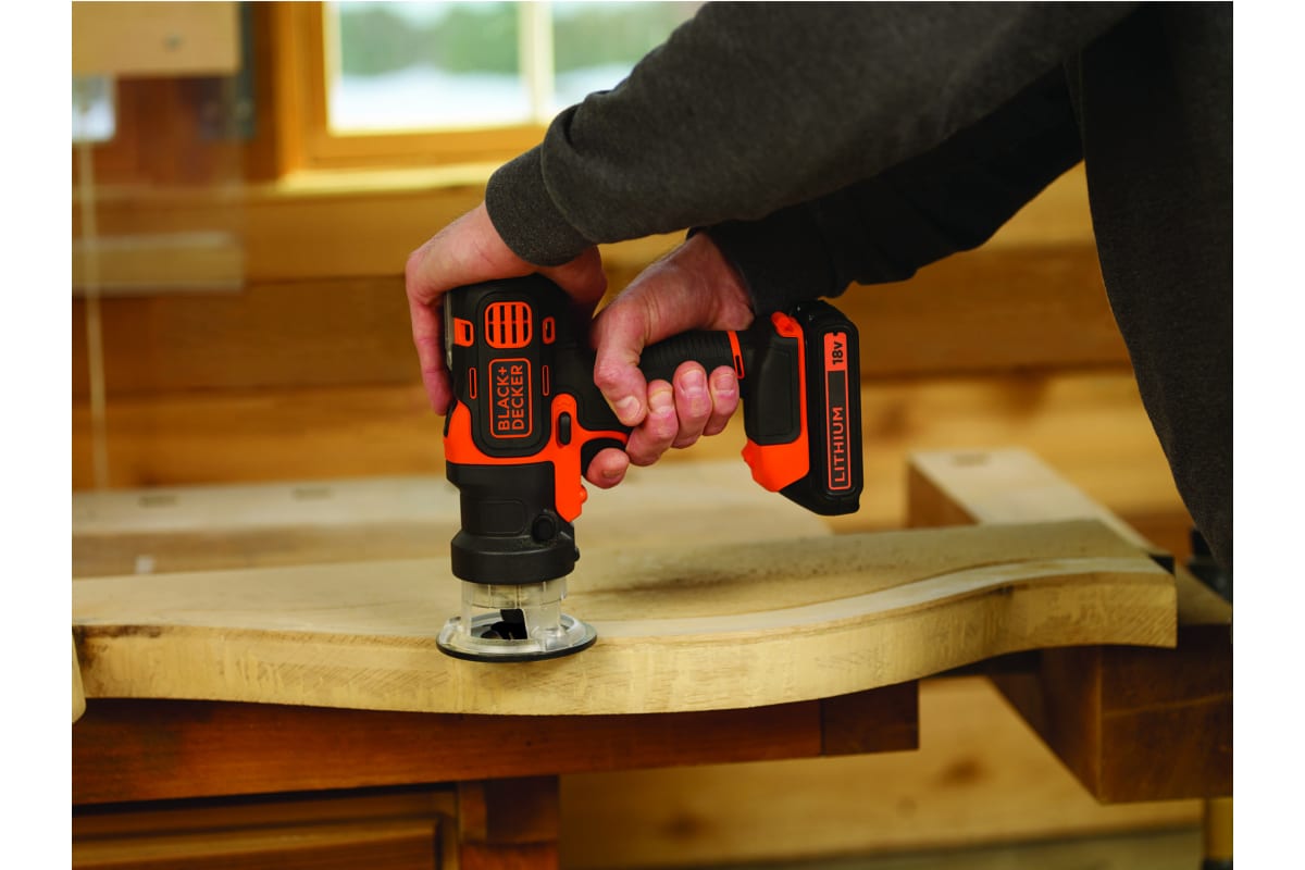 Многофункциональный аккумуляторный инструмент Black&Decker MultiEvo MT218K