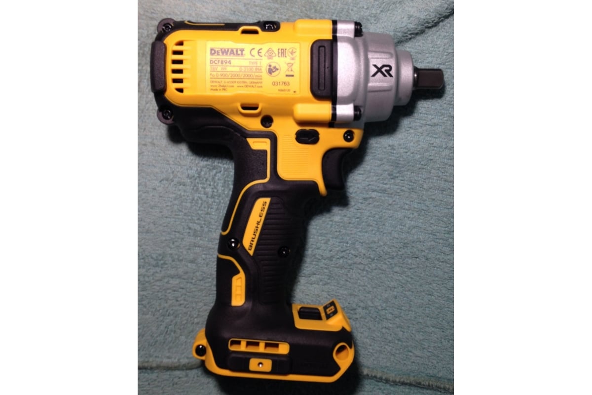 Гайковерт DeWalt DCF894N