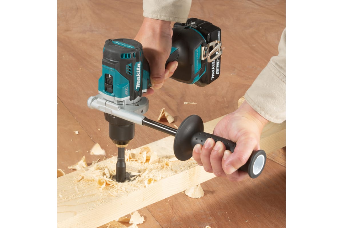 Аккумуляторная дрель-шуруповерт Makita LXT BL DDF486RT