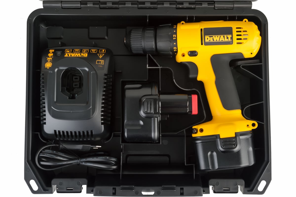 Аккумуляторная дрель-шуруповерт DeWalt DW 907K2