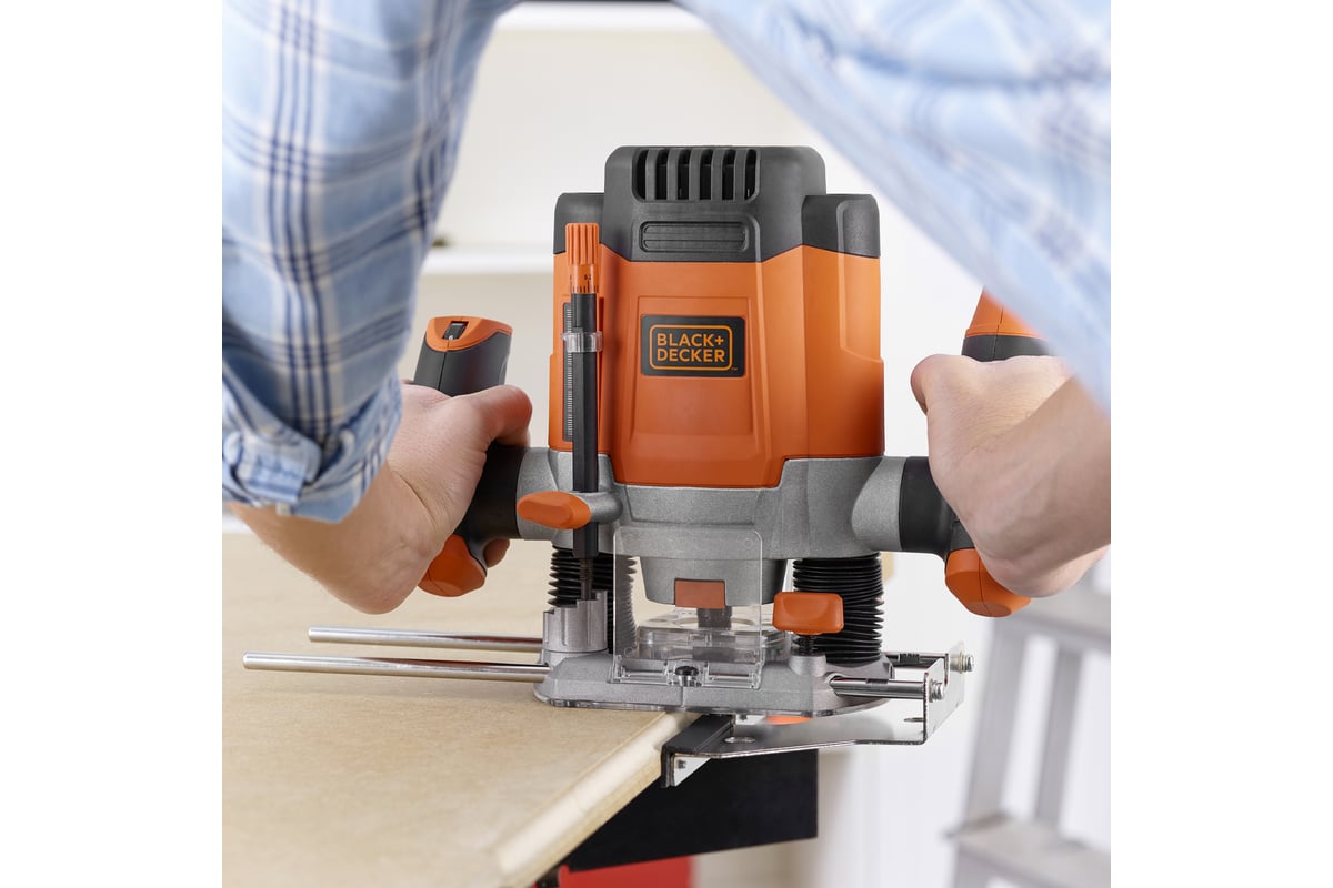 Фрезер Black&Decker KW1200E