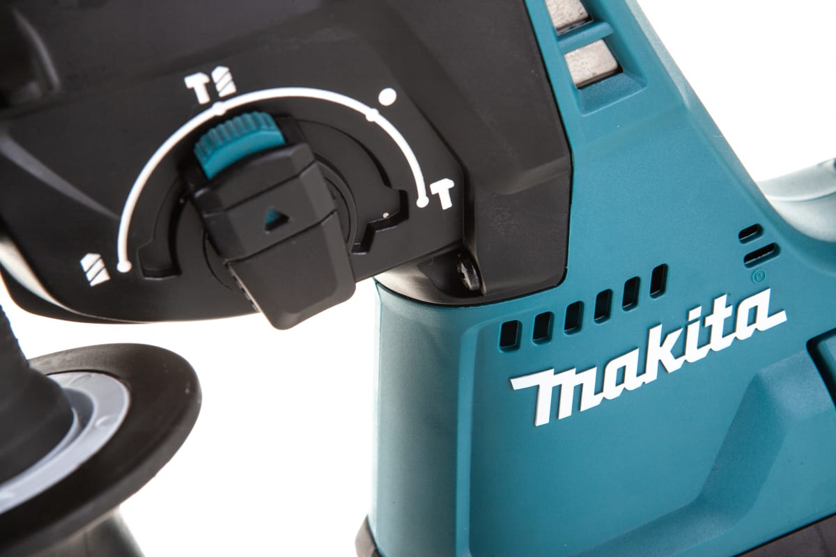 Аккумуляторный перфоратор Makita LXT DHR242RFE