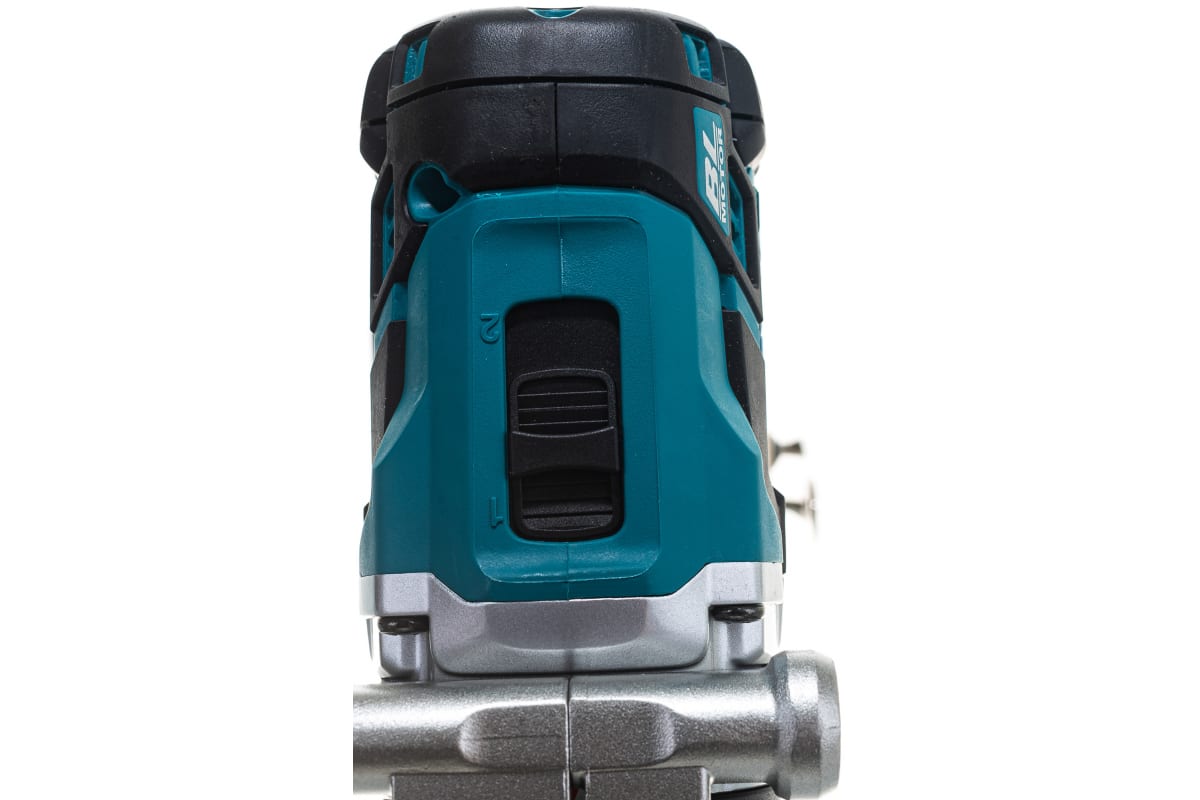 Аккумуляторная дрель-шуруповерт Makita LXT DDF481Z