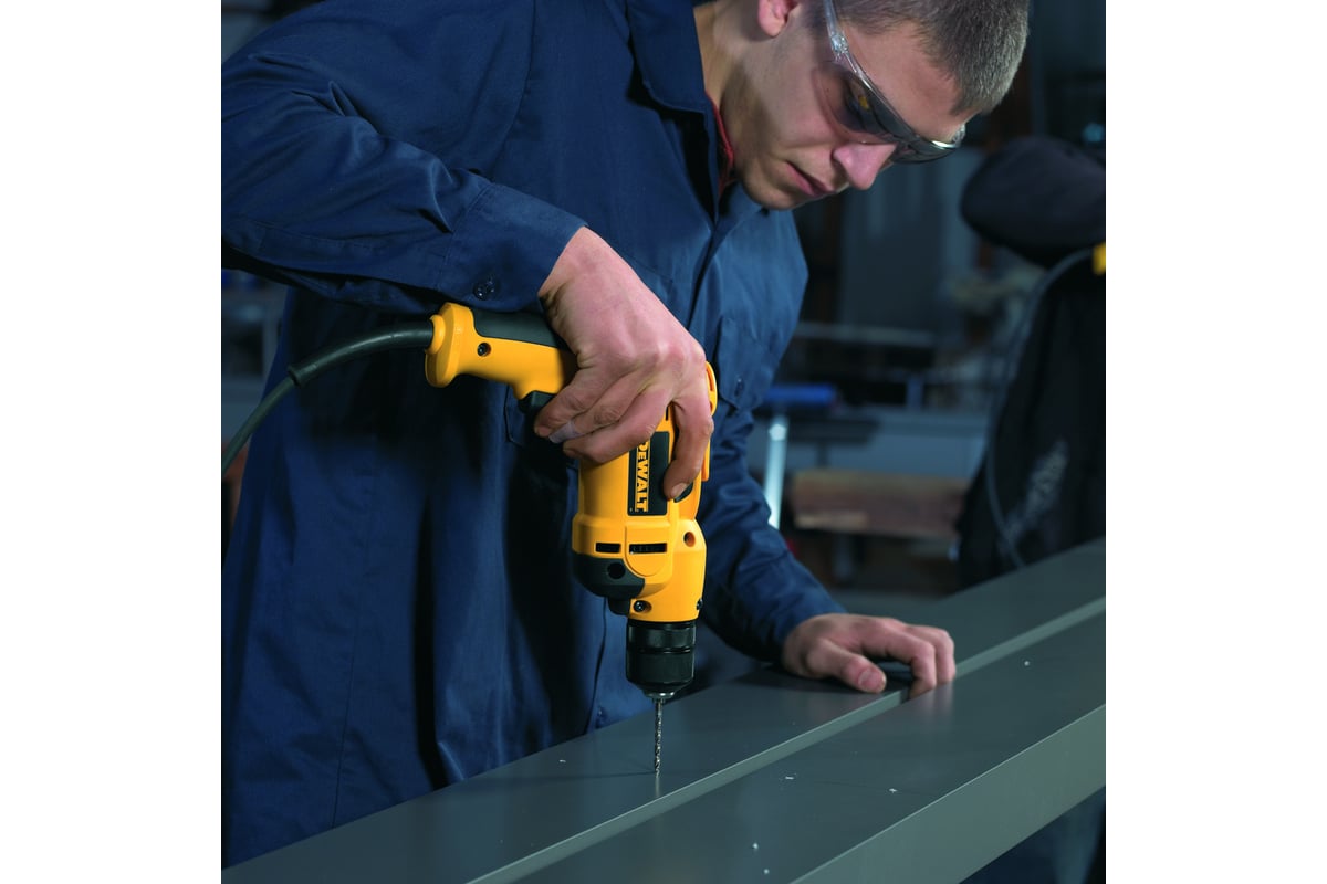 Дрель DeWalt DWD112S