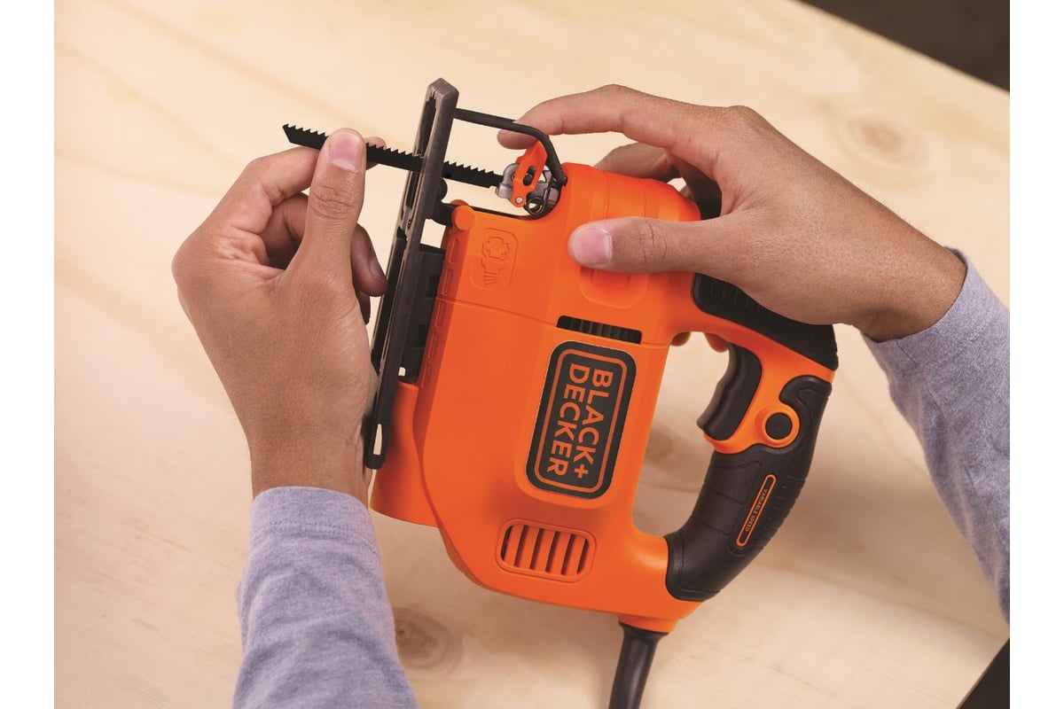 Лобзик Black&Decker KS 701 PEK