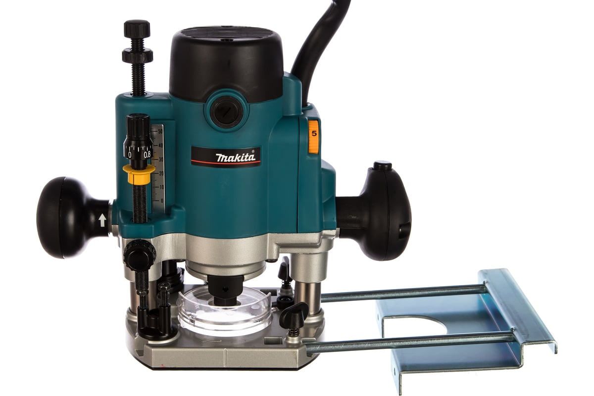 Фрезер Makita RP 1110 C