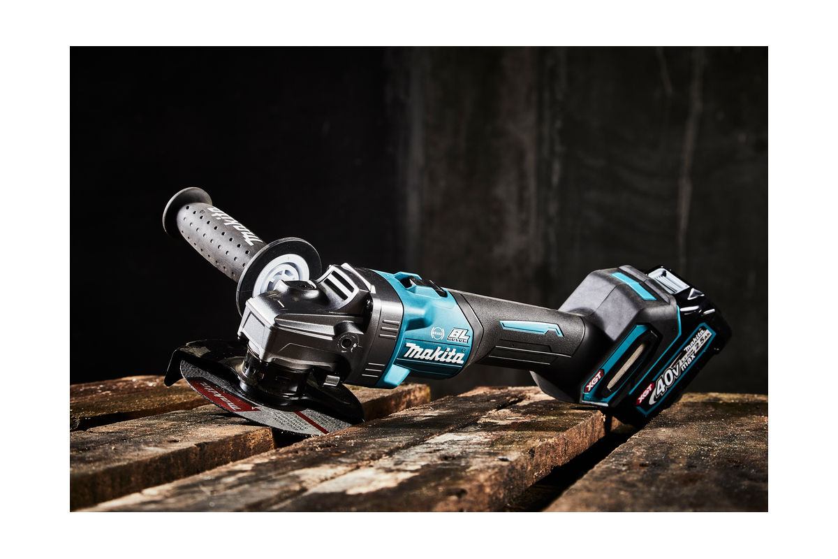 Угловая шлифовальная машина Makita XGT GA005GM201 199370