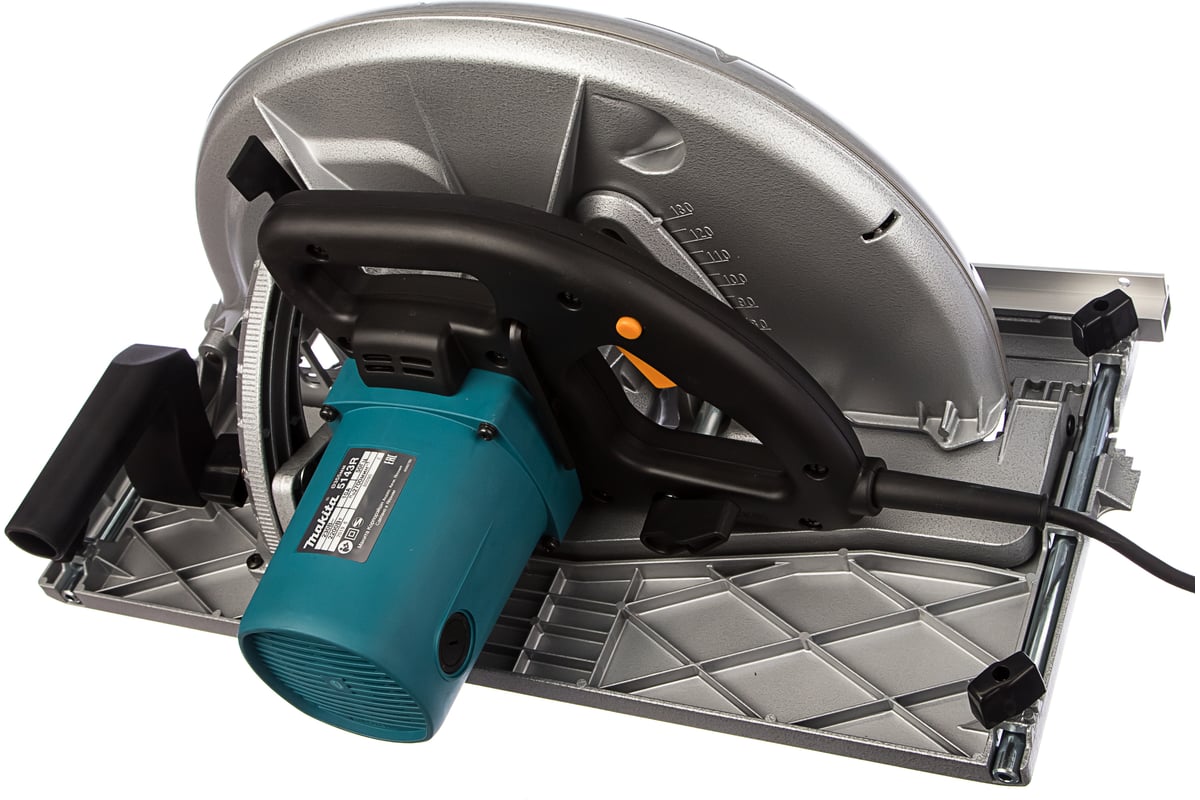 Дисковая пила Makita 5143 R