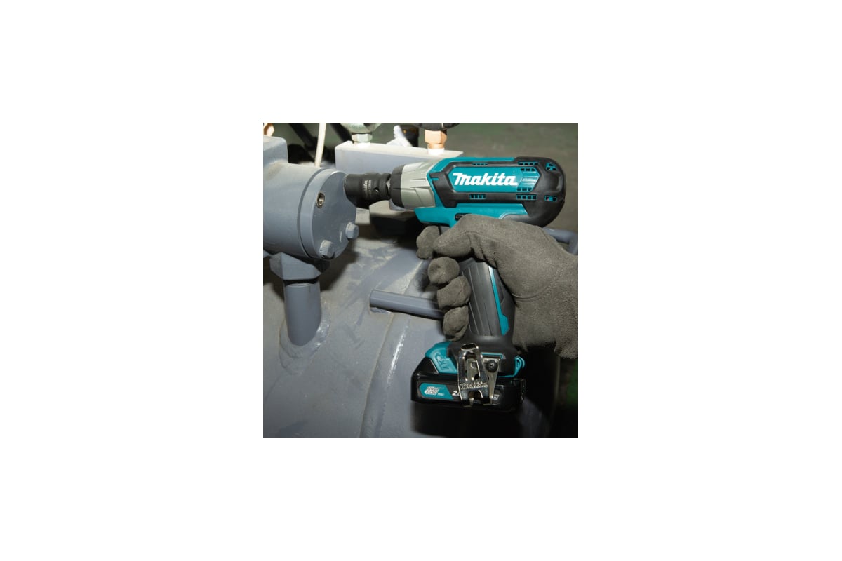 Аккумуляторный гайковерт Makita TW161DWAE