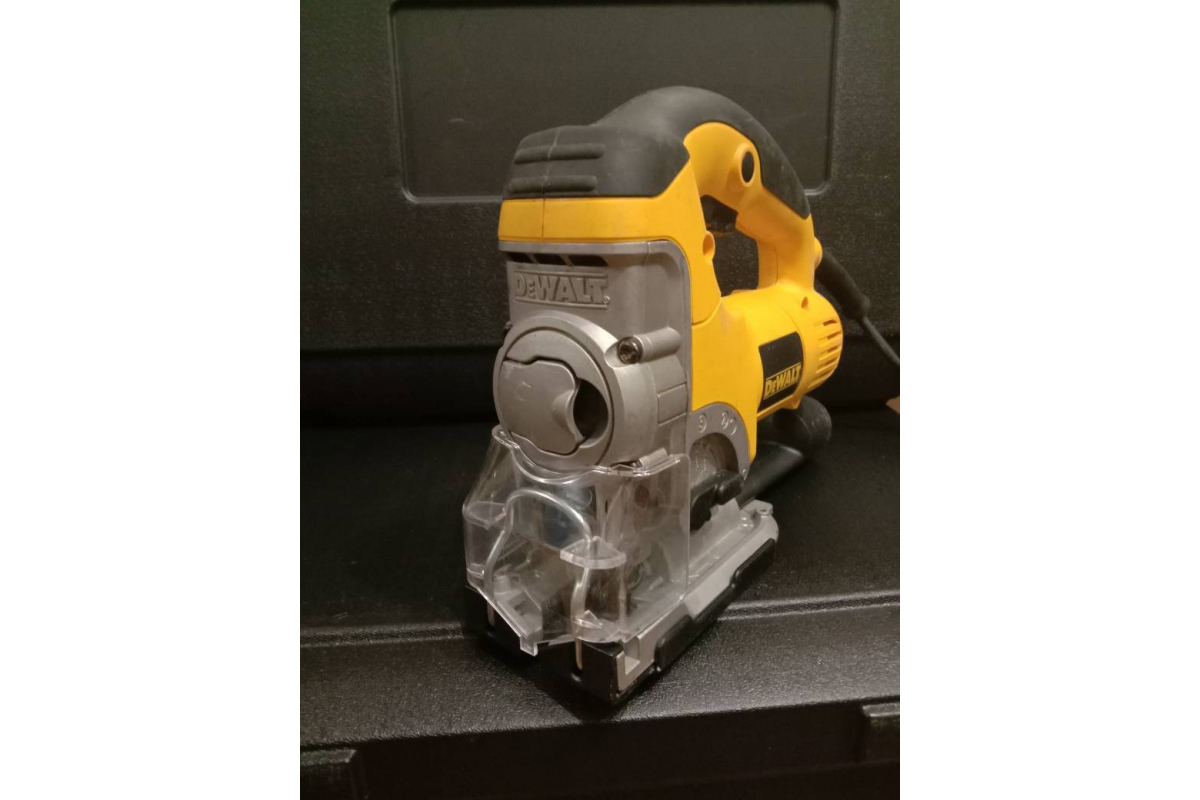 Лобзик DeWalt DW 331 K