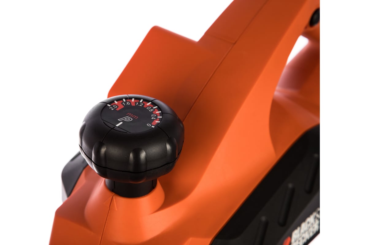 Электрический рубанок Black&Decker KW 712