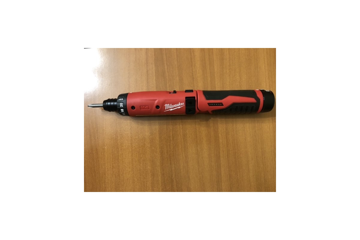 Аккумуляторная отвертка Milwaukee M4 D-202B 4933440475