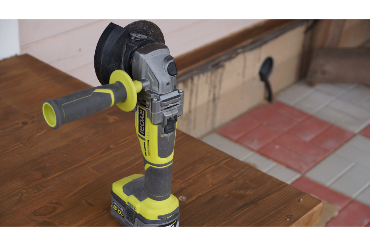 Бесщеточная углошлифмашина Ryobi ONE+ R18AG7-0 5133002852