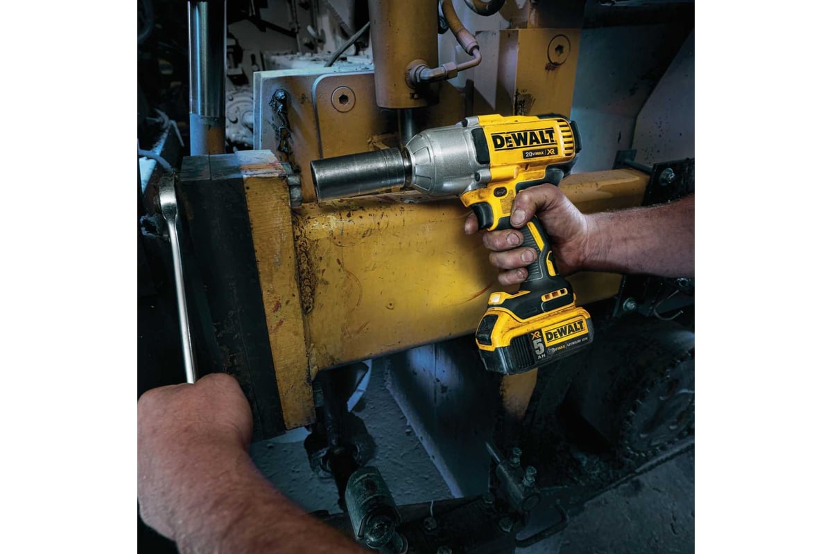 Импульсный гайковерт DeWalt DCF899N