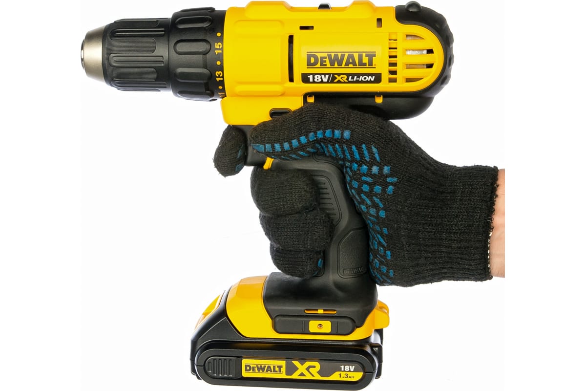 Аккумуляторная дрель-шуруповерт DeWalt DCD 771 C2