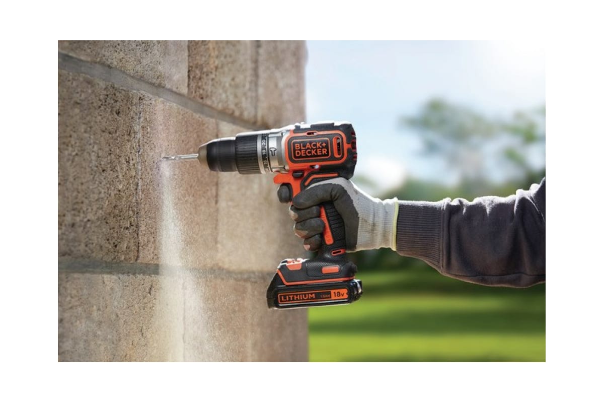 Аккумуляторная ударная дрель-шуруповерт Black&Decker BL188N