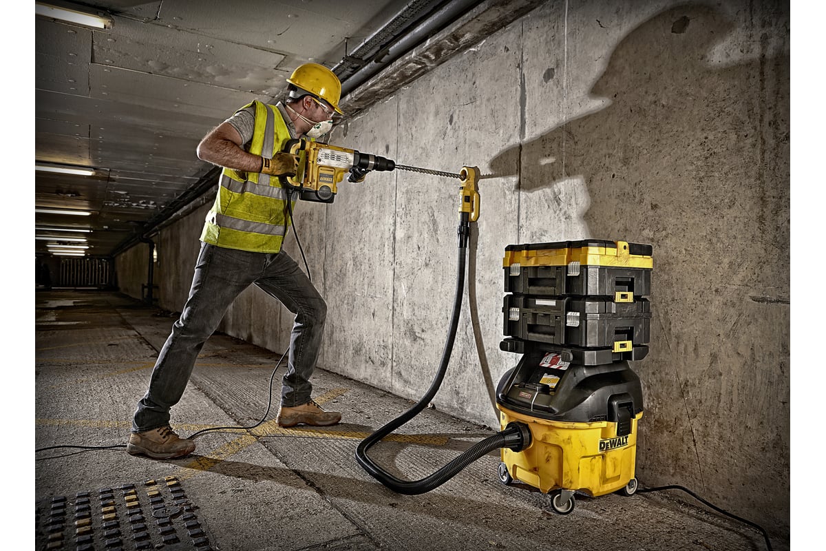 Пылесос DeWalt DWV 901 L