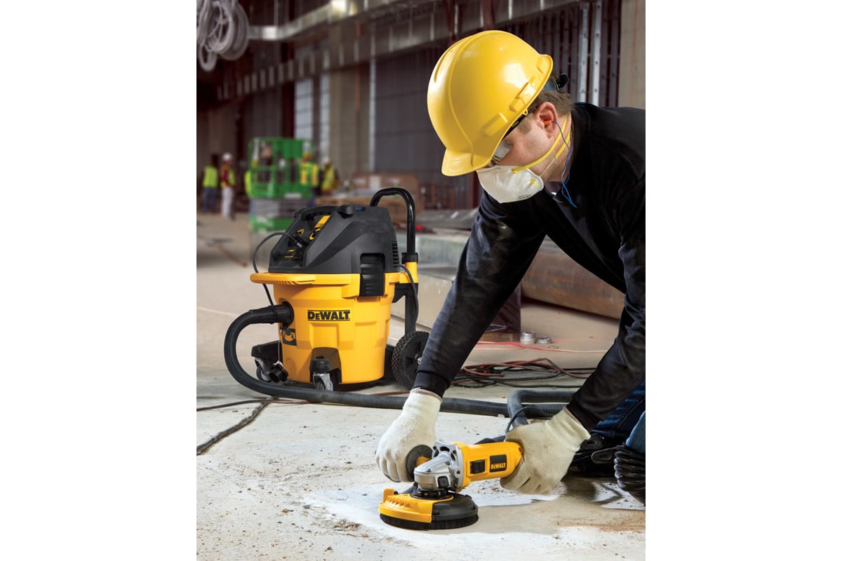 Пылесос DeWalt DWV 902 L