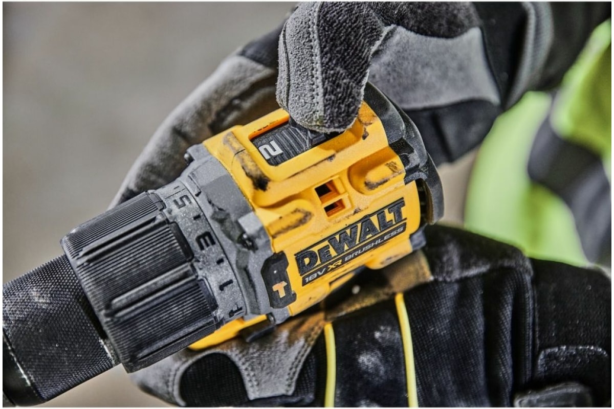 Ударная дрель-шуруповерт DeWalt Powerstack DCD805E1T-QW