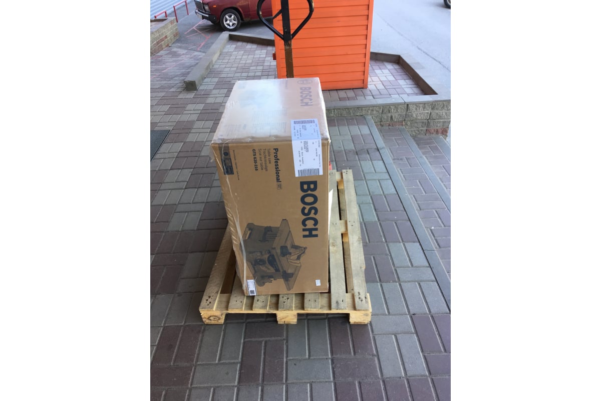 Распиловочный стол Bosch GTS 635-216 0601B42000