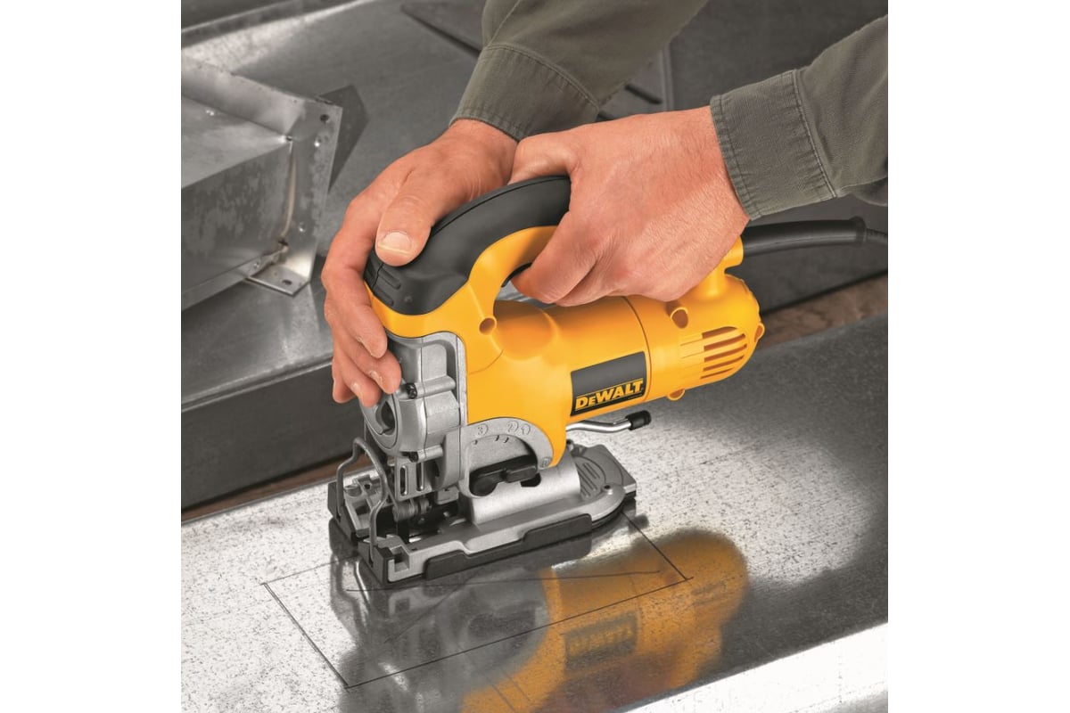 Лобзик DeWalt DW 331 K