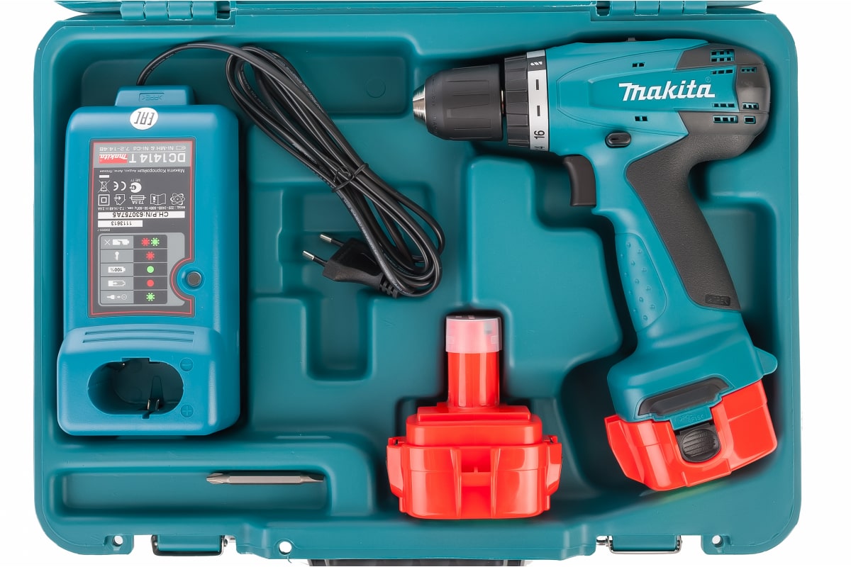 Аккумуляторная дрель-шуруповерт Makita 6271DWAE