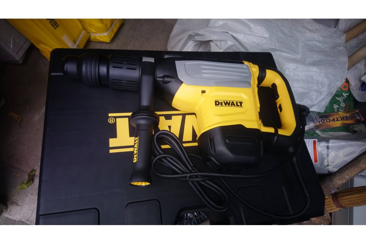 Перфоратор DeWalt D25773K