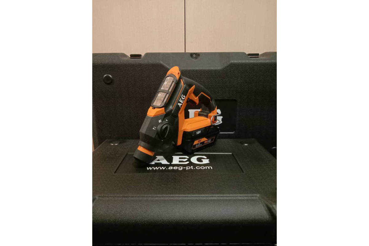 Компактный перфоратор AEG BBH18C-0 4935464984