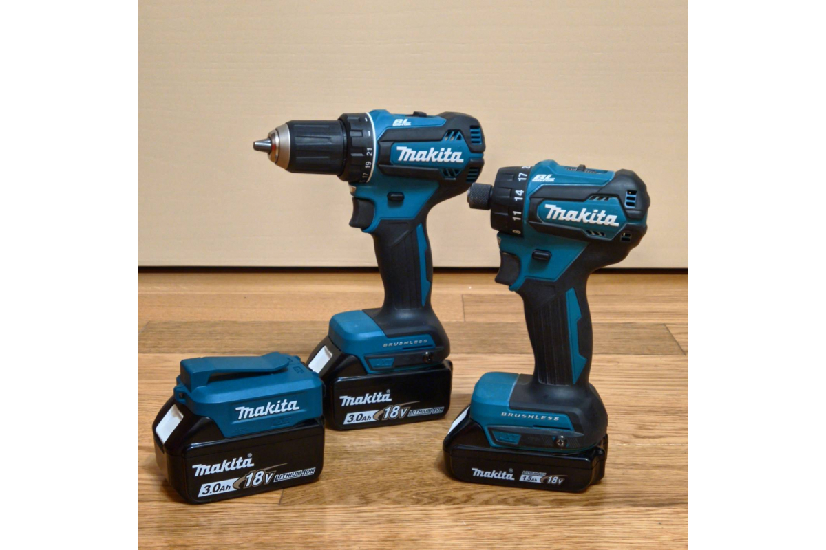 Аккумуляторная дрель-шуруповерт Makita LXT DDF485Z