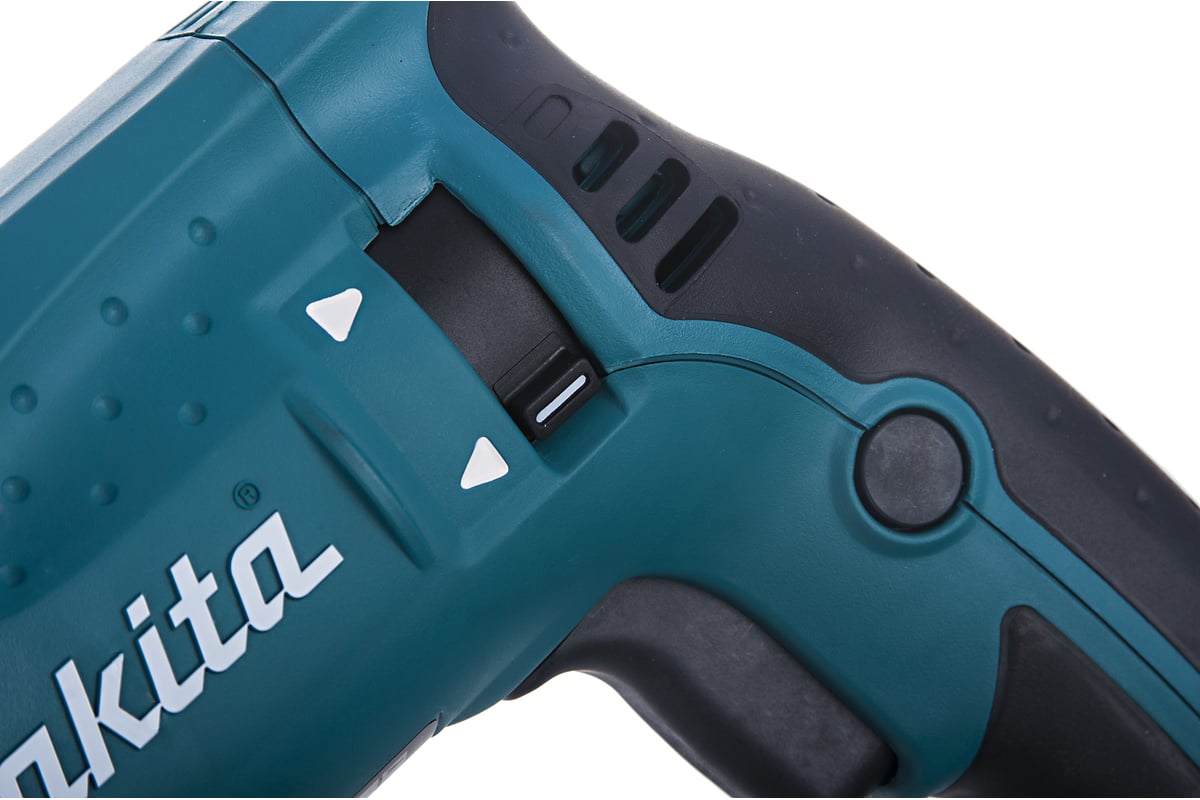 Перфоратор Makita HR 2460