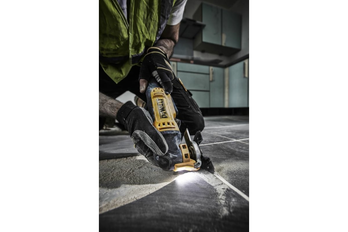 Мультитул реноватор DeWalt DWE 315 KT