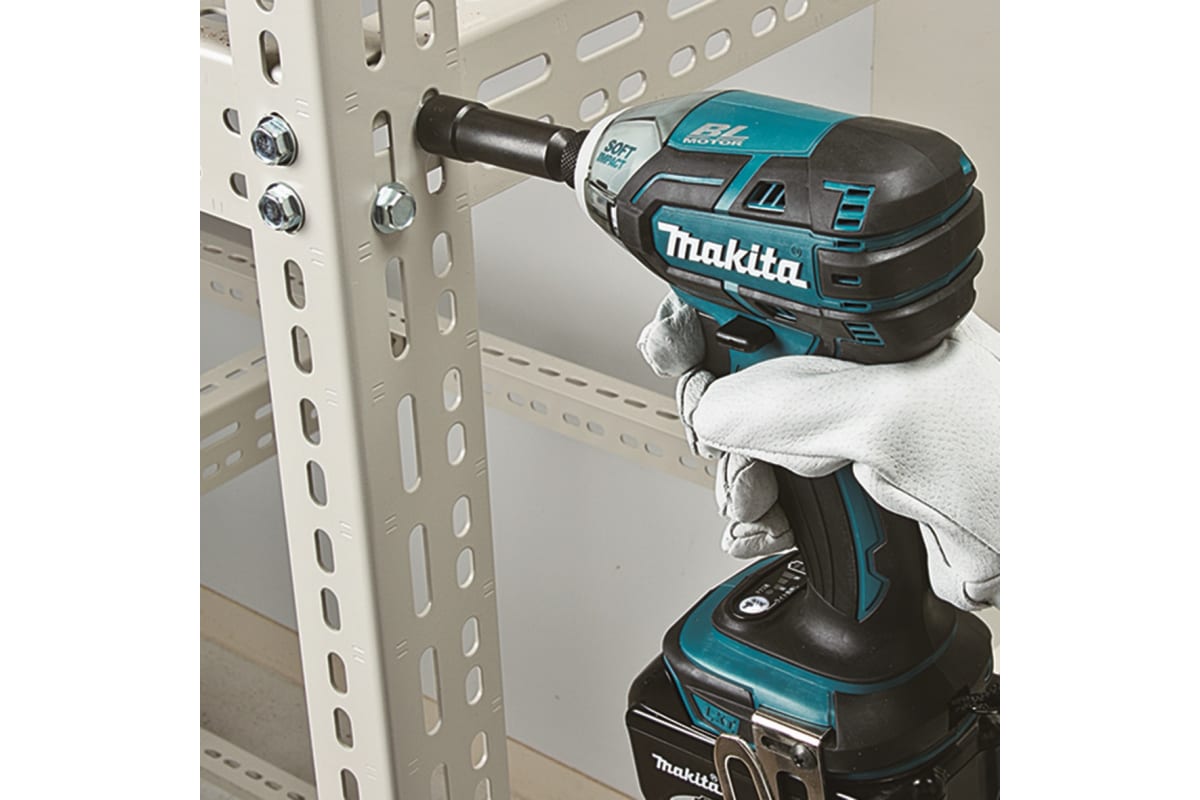 Аккумуляторный ударный шуруповерт Makita DTS141RME