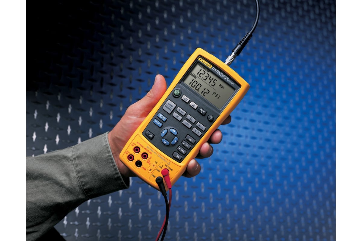 Многофункциональный калибратор Fluke 725 US