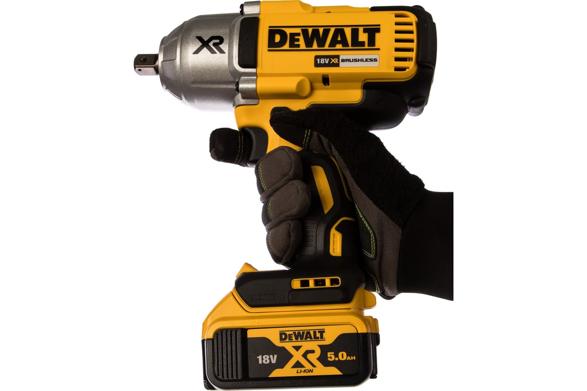 Аккумуляторный гайковерт DeWalt DCF 899 P2