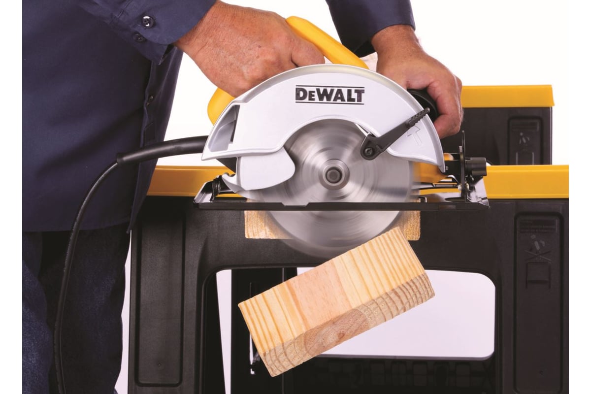 Дисковая пила DeWalt DW 366