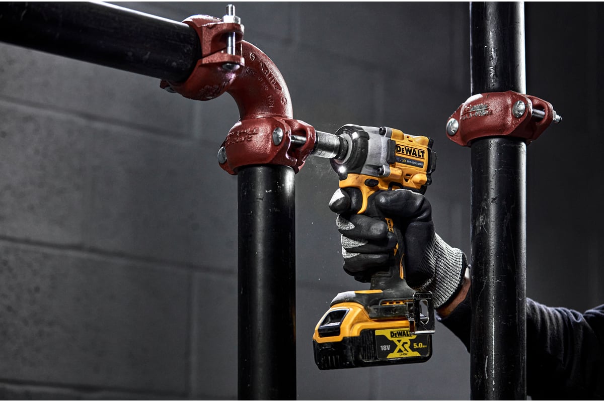 Гайковерт DeWalt 18 В XR DCF921NT-XJ