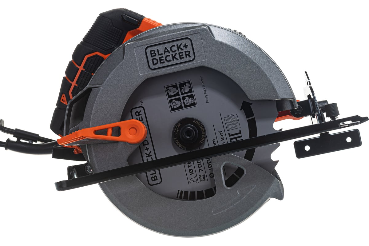 Дисковая пила Black&Decker CS1550