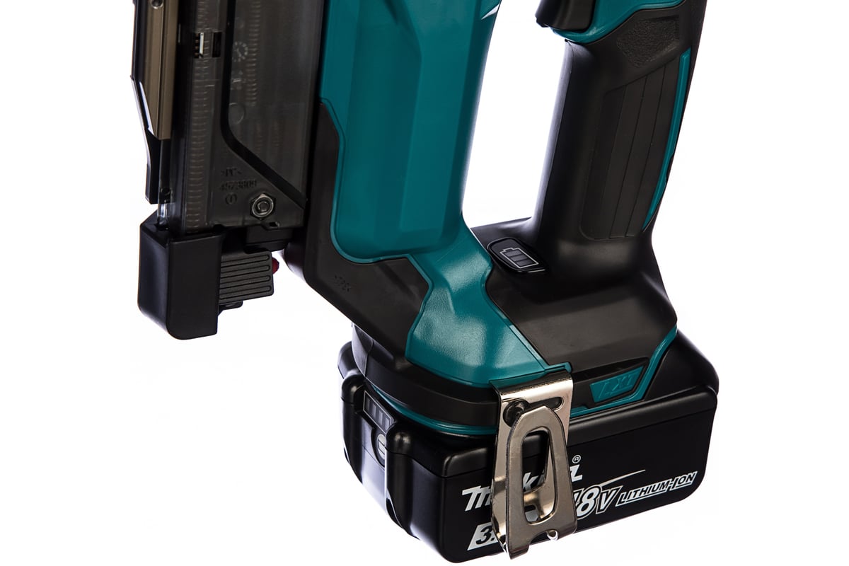 Аккумуляторный гвоздезабиватель Makita LXT DPT353RFE