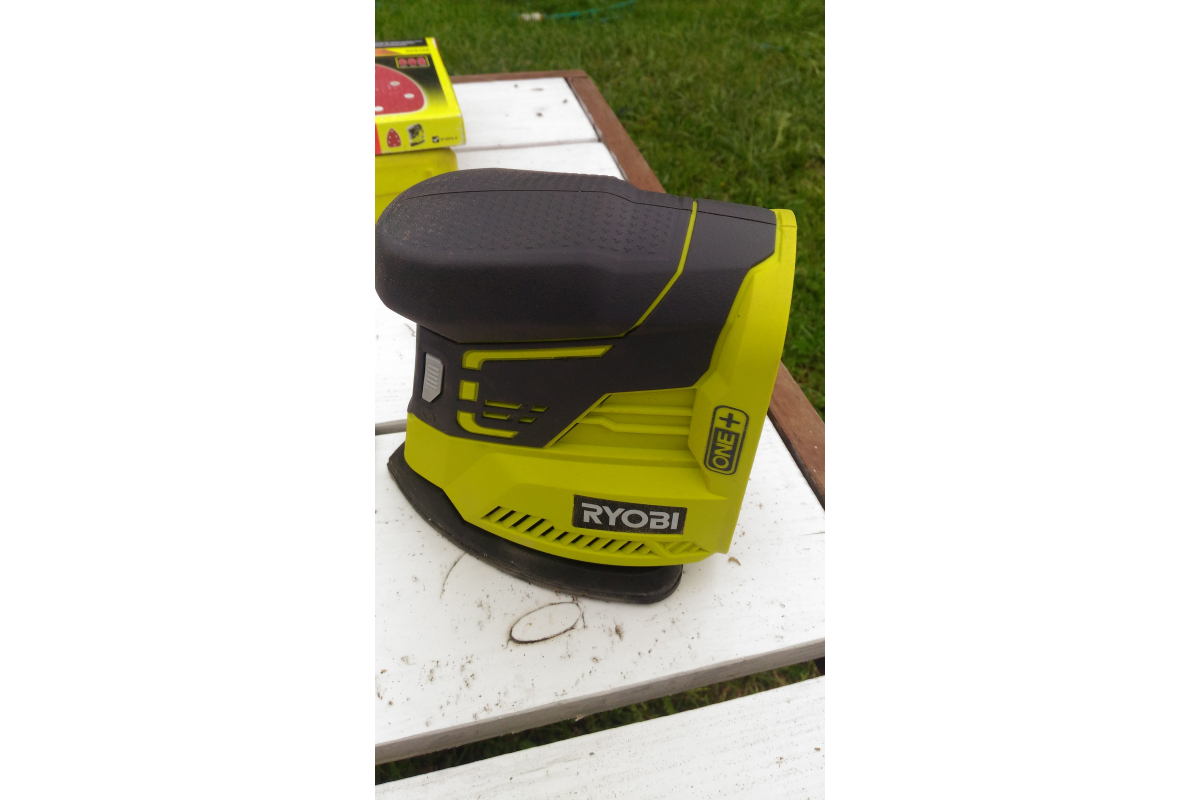 Дельташлифмашина Ryobi ONE+ R18PS-0 5133002443