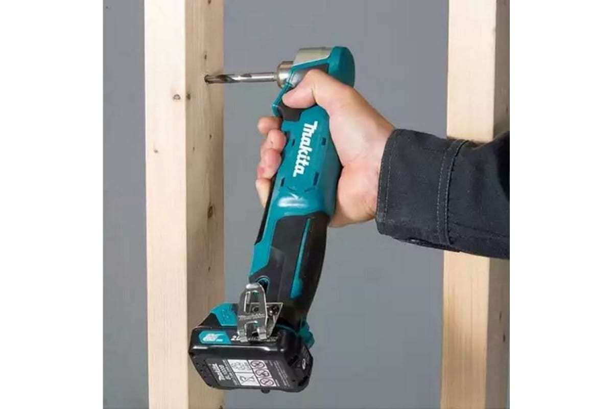 Аккумуляторная угловая дрель Makita DA332DZ