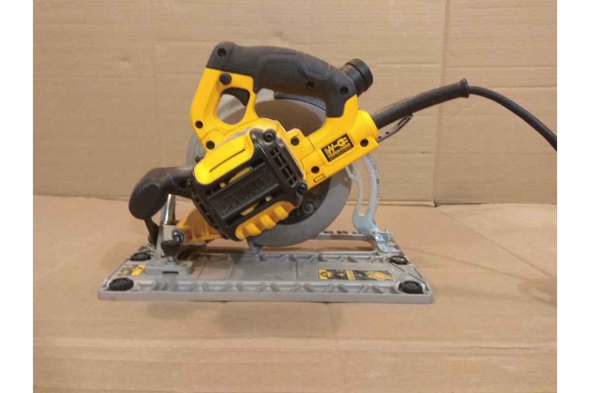 Дисковая пила DeWalt DWE 576 K