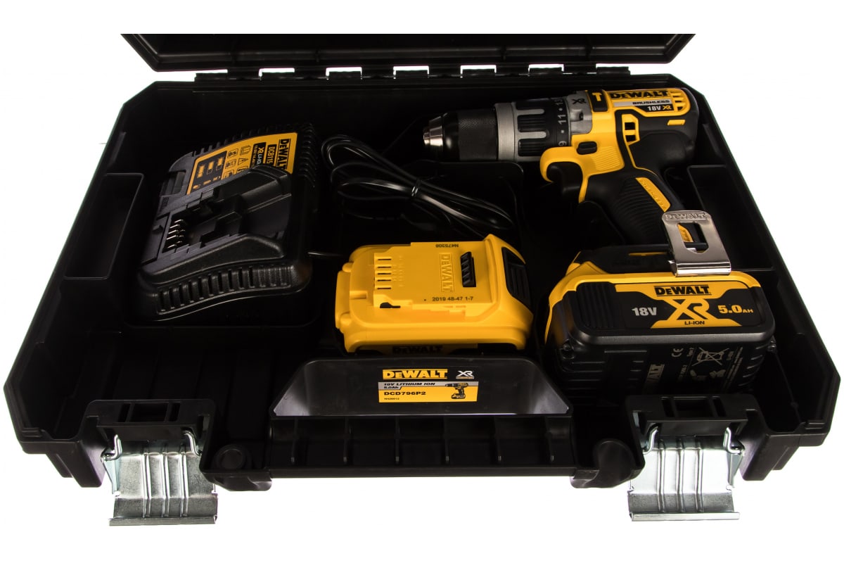 Бесщеточная ударная дрель-шуруповерт DeWalt DCD796P2