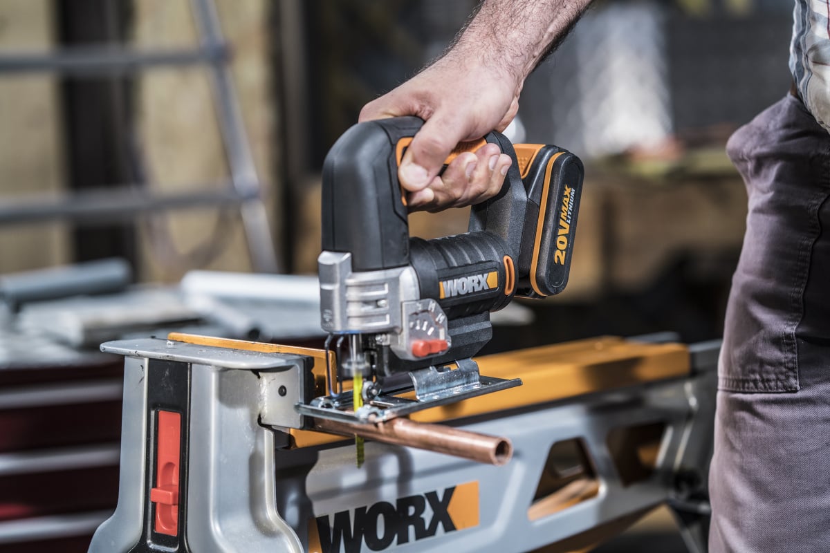 Аккумуляторный лобзик Worx WX543.9