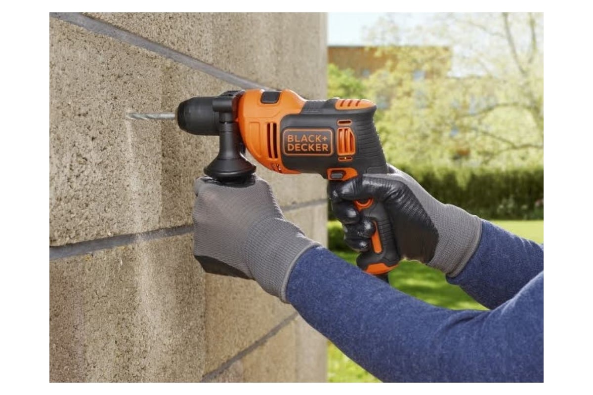 Электронная ударная дрель Black&Decker Omega BEH710K-QS