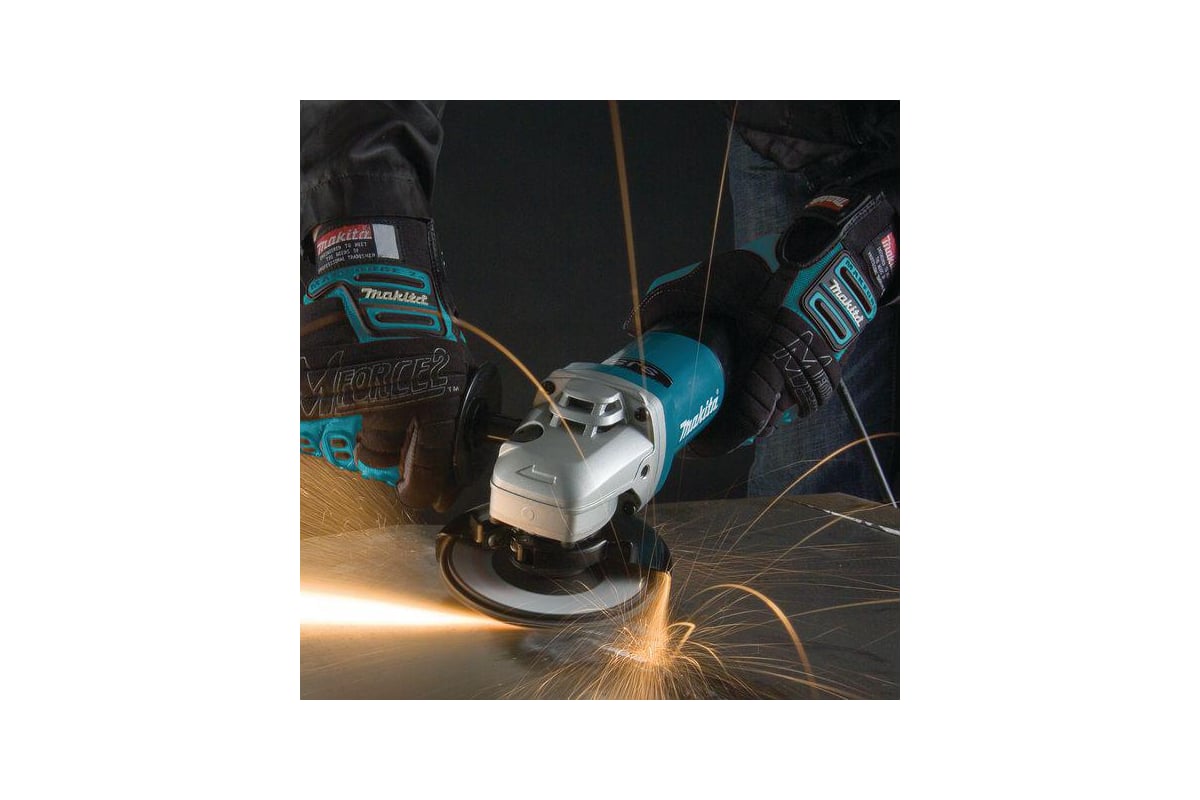 Угловая шлифмашина Makita 9566PCV