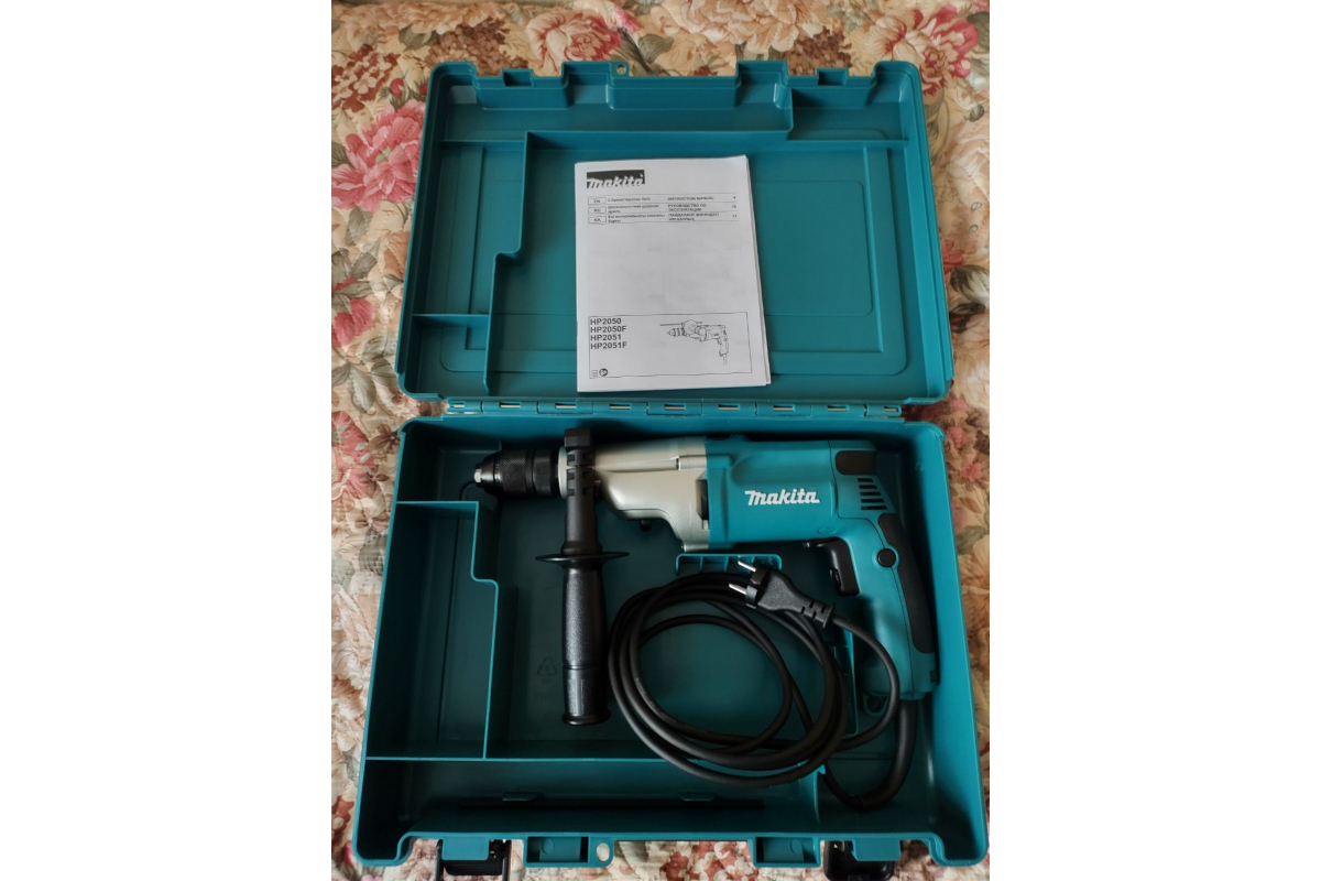 Двухскоростная ударная дрель Makita HP 2051