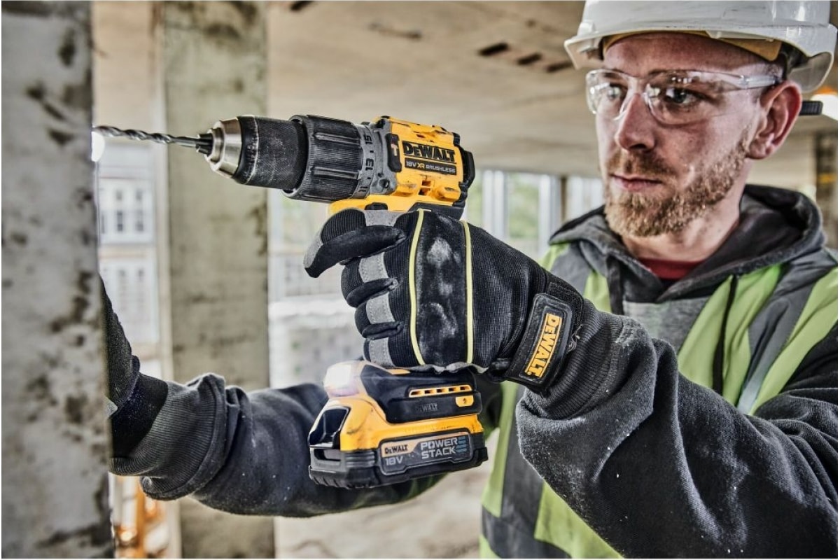 Ударная дрель-шуруповерт DeWalt Powerstack DCD805E1T-QW