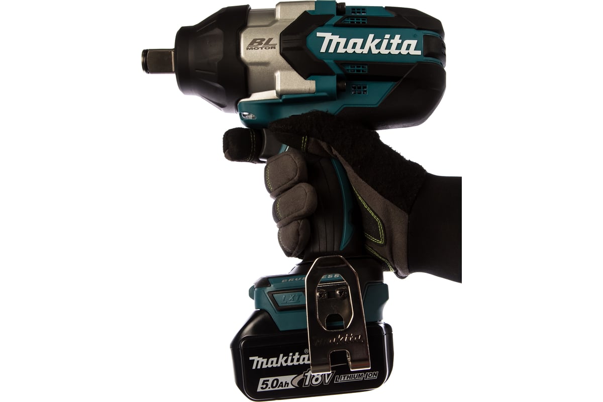 Аккумуляторный гайковерт Makita DTW1001RTJ