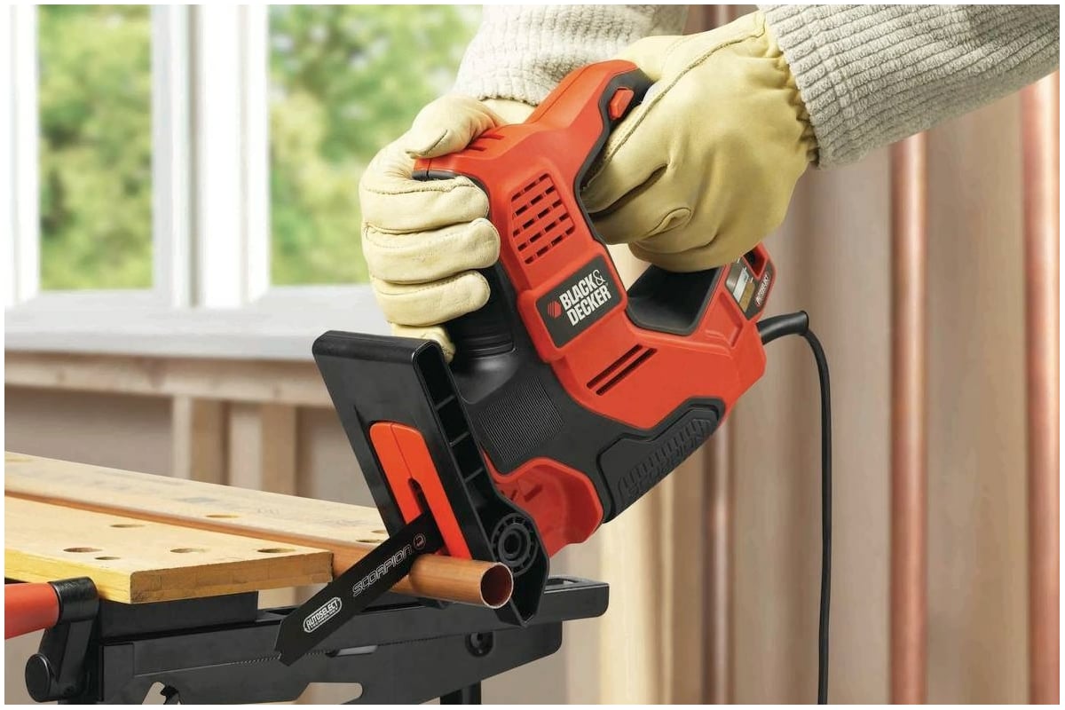 Пила Black&Decker RS890K