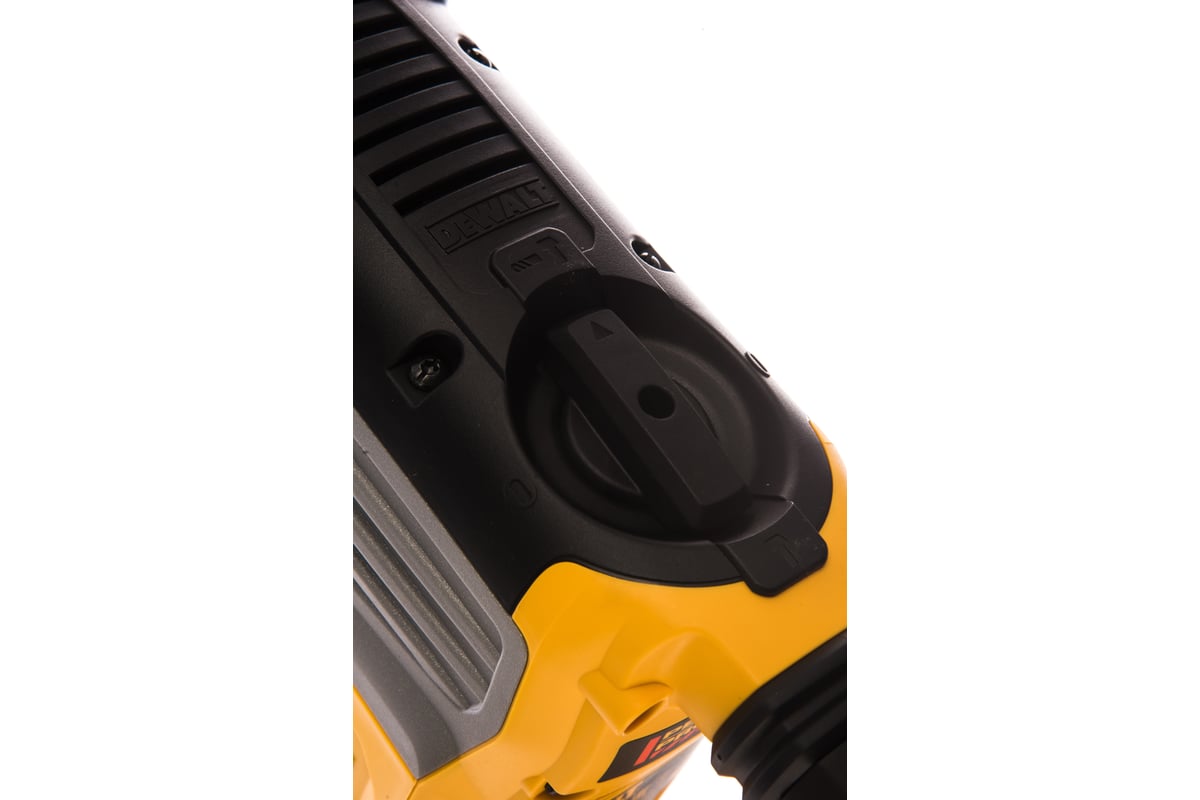 Перфоратор DeWalt D25773K